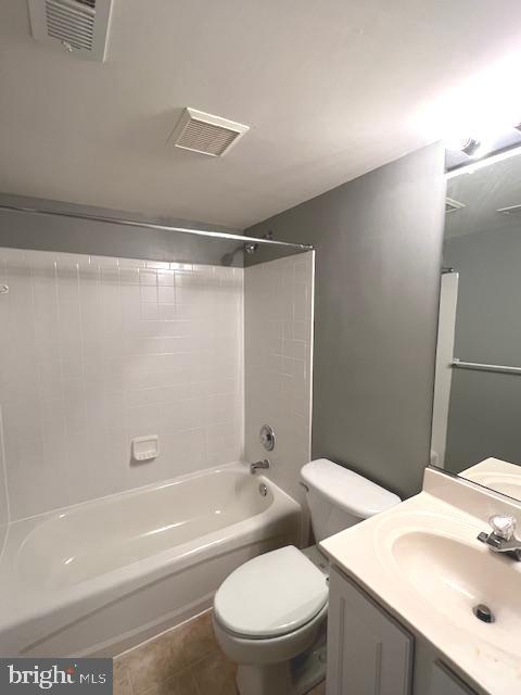 SENECA CROSSING - Residential Lease