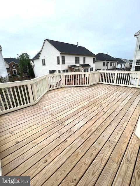 SENECA CROSSING - Residential Lease