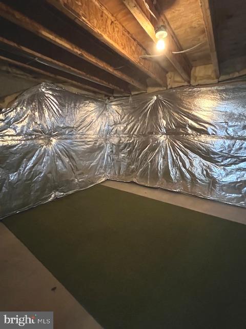 SENECA CROSSING - Residential Lease