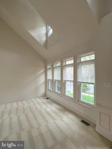 SENECA CROSSING - Residential Lease