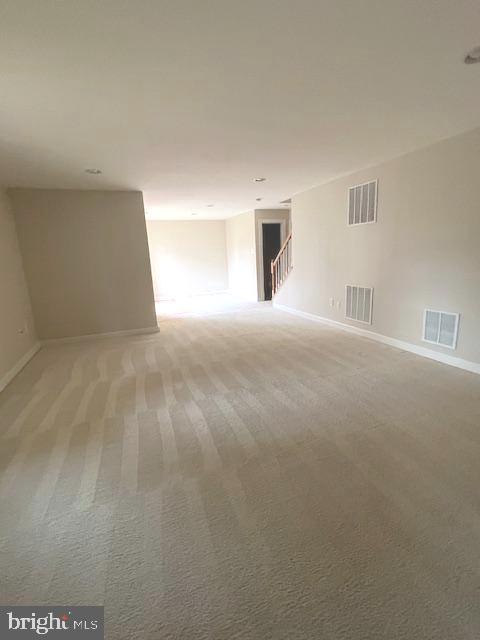 SENECA CROSSING - Residential Lease