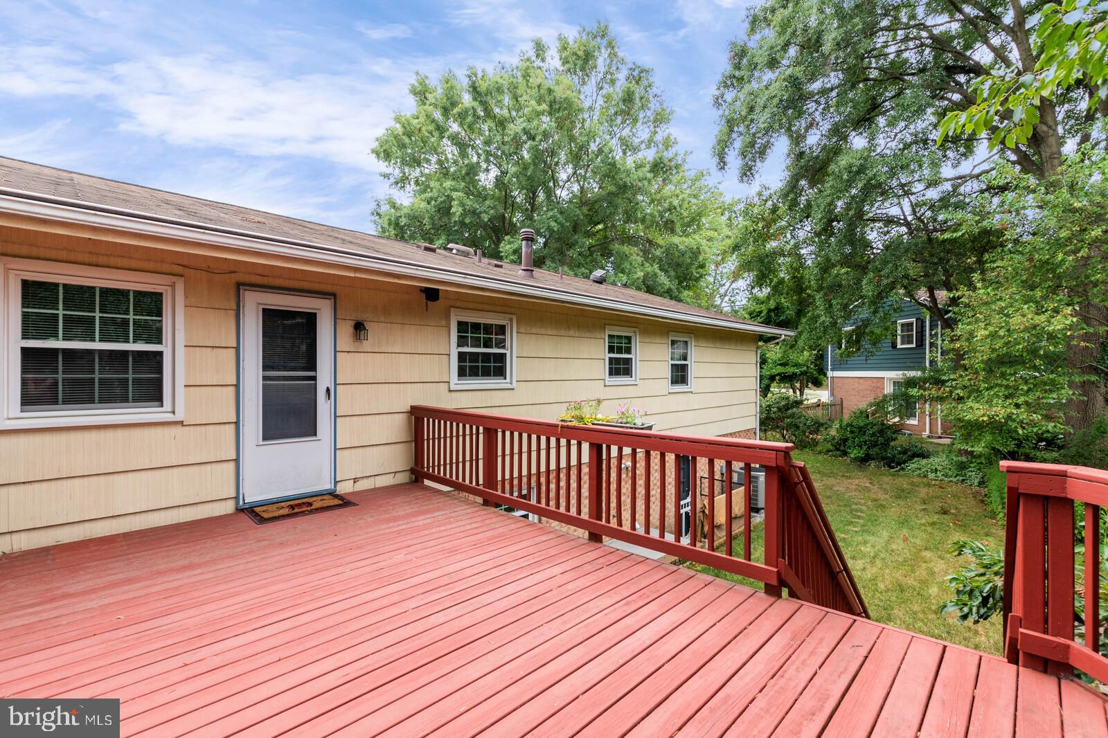 RIVERSIDE ESTATES - Residential