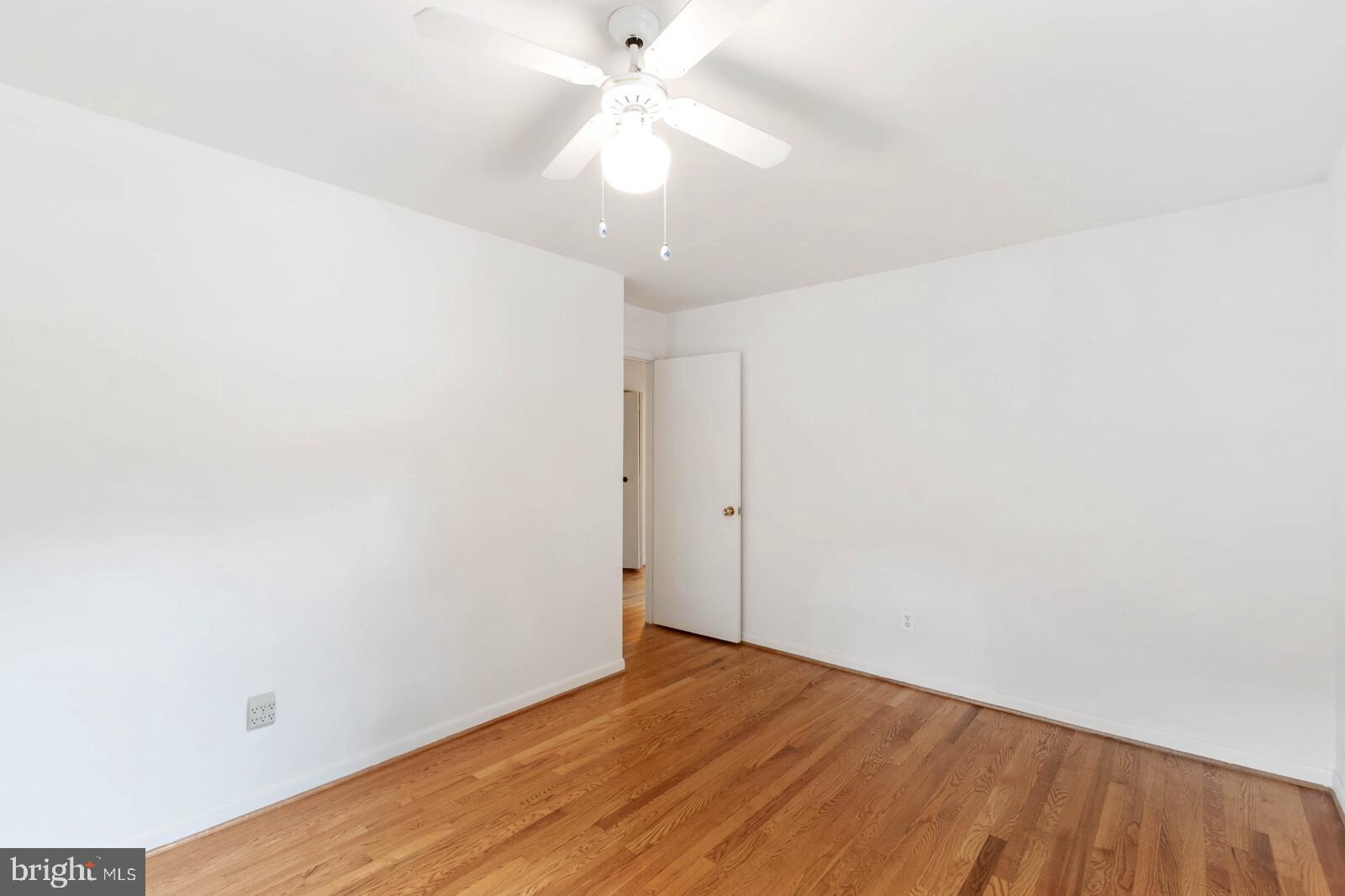 RIVERSIDE ESTATES - Residential