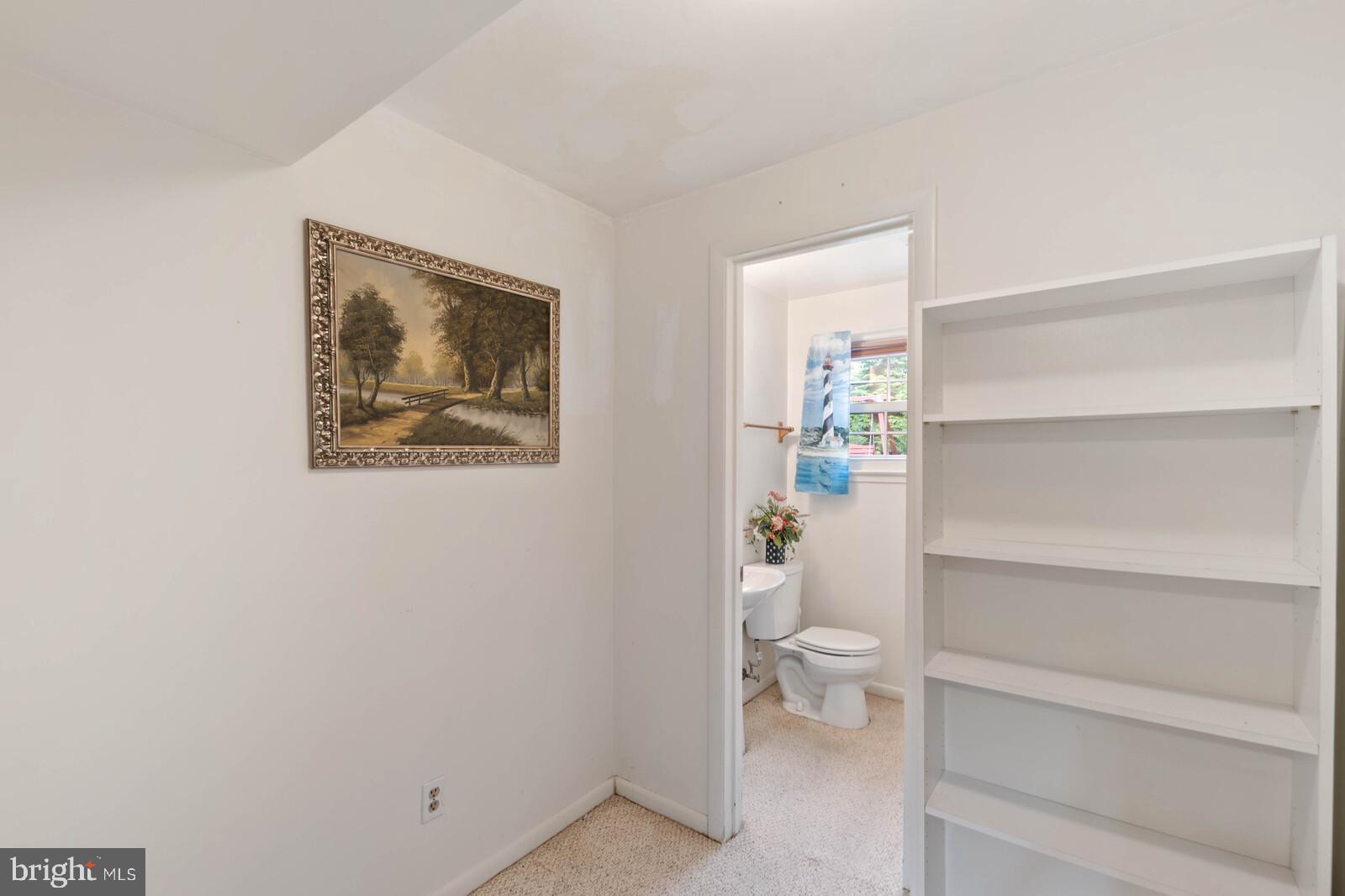 RIVERSIDE ESTATES - Residential