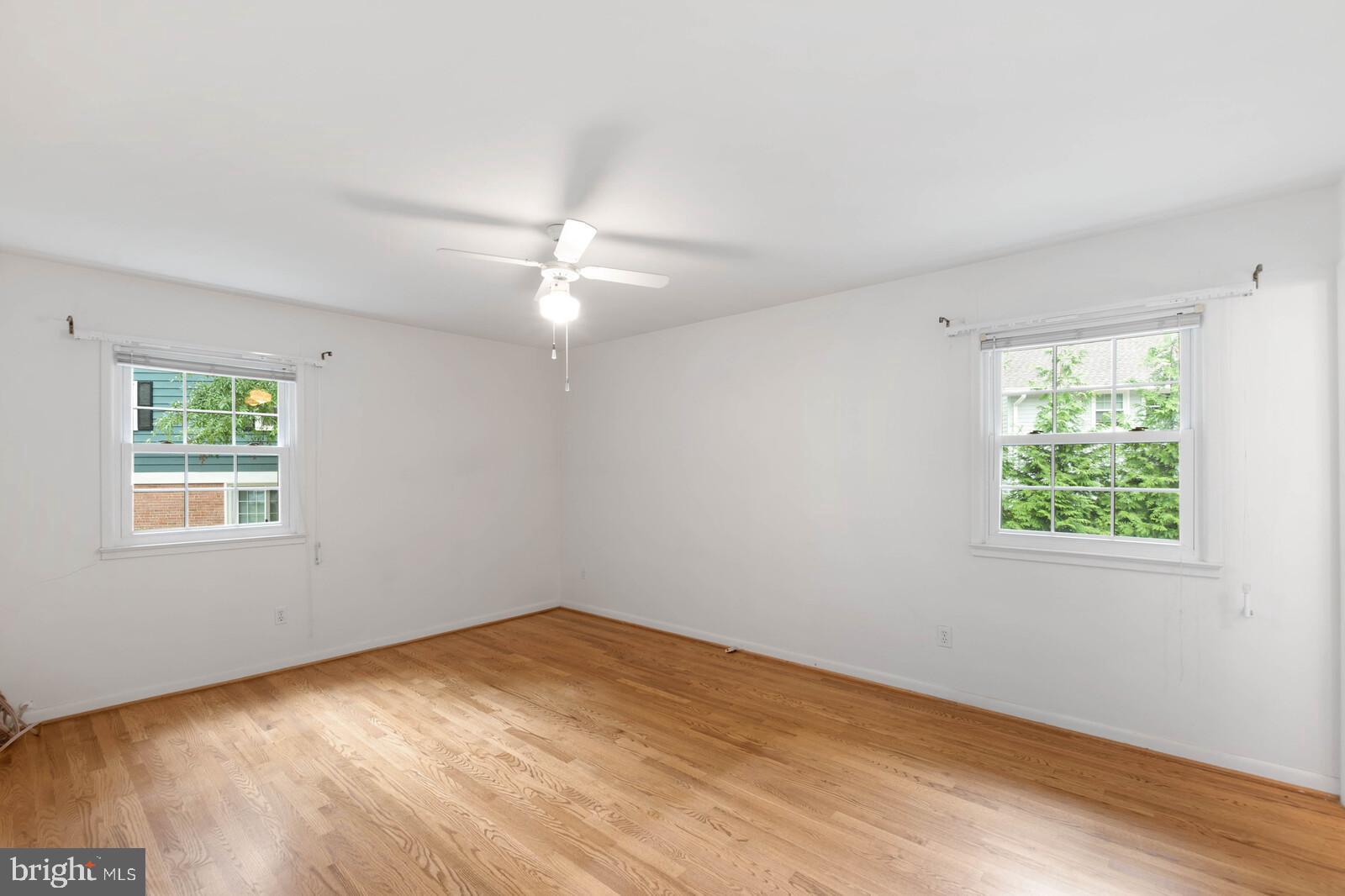 RIVERSIDE ESTATES - Residential