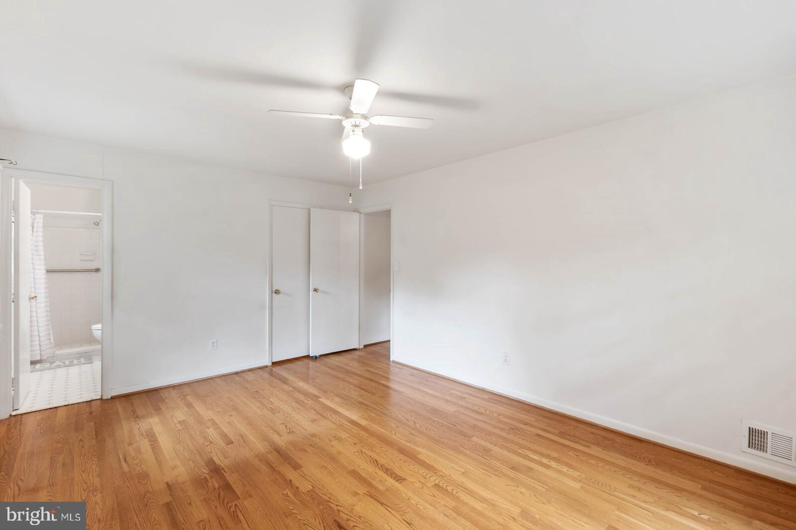 RIVERSIDE ESTATES - Residential