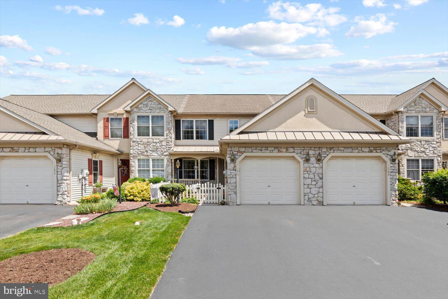 MEADOW CREEK ESTATES - Residential