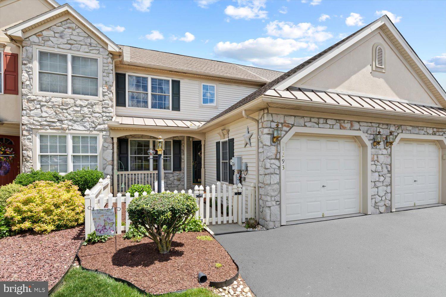 MEADOW CREEK ESTATES - Residential