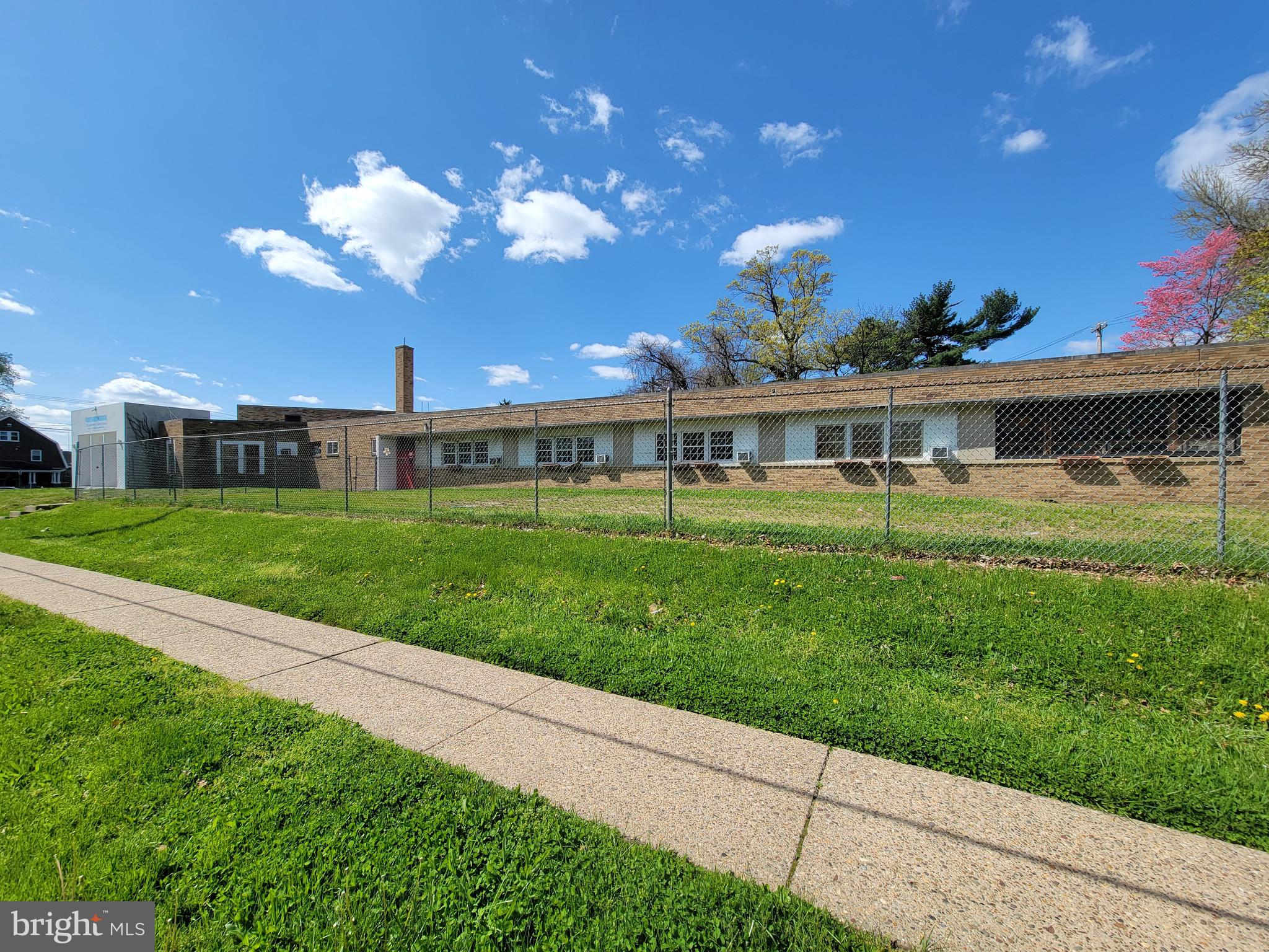 WYNNEFIELD - Commercial Sale