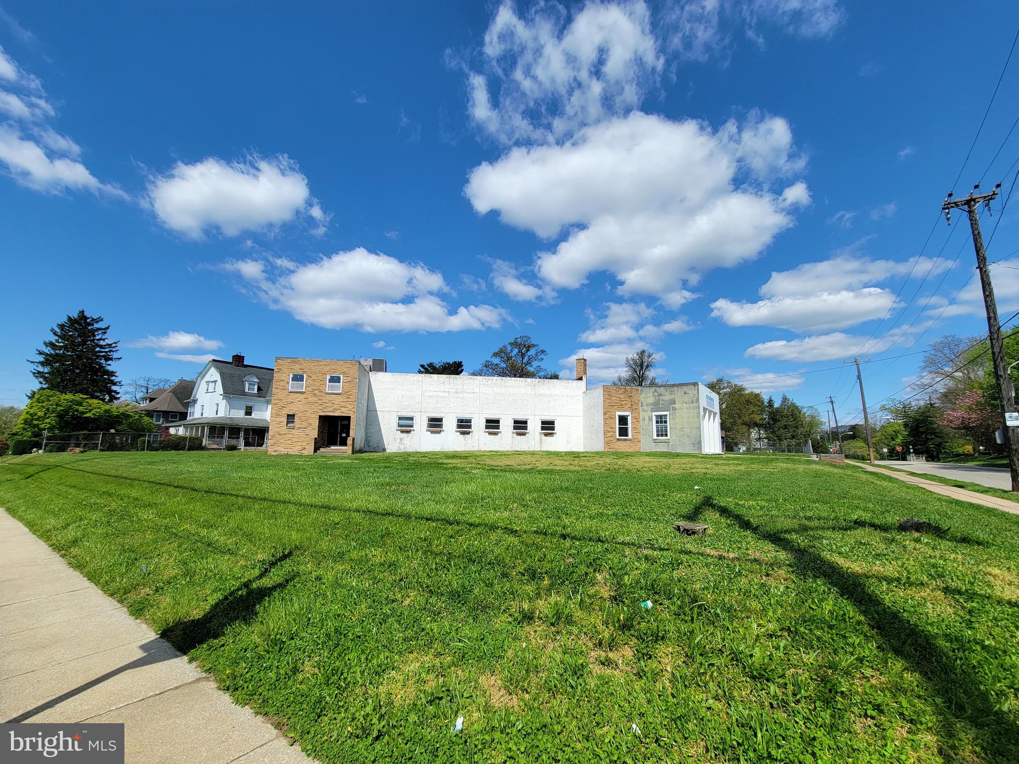 WYNNEFIELD - Commercial Sale