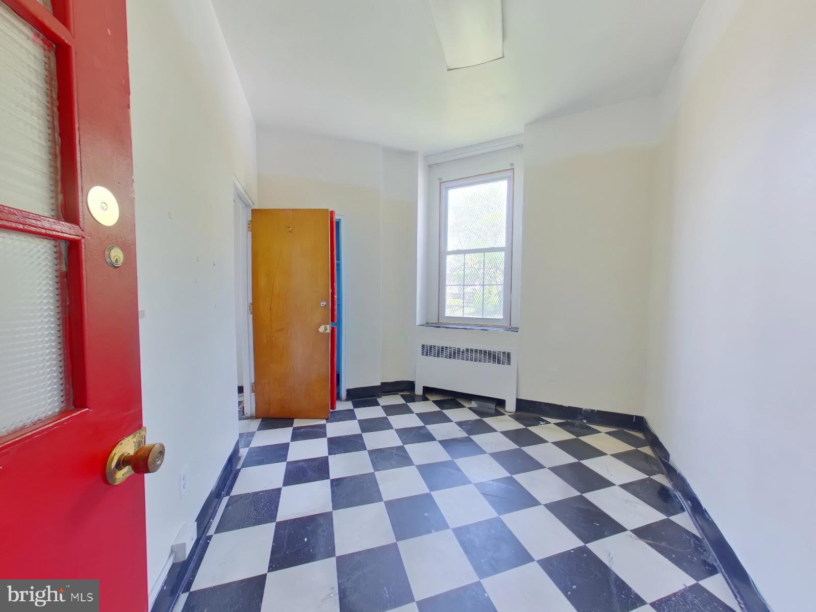 WYNNEFIELD - Commercial Sale