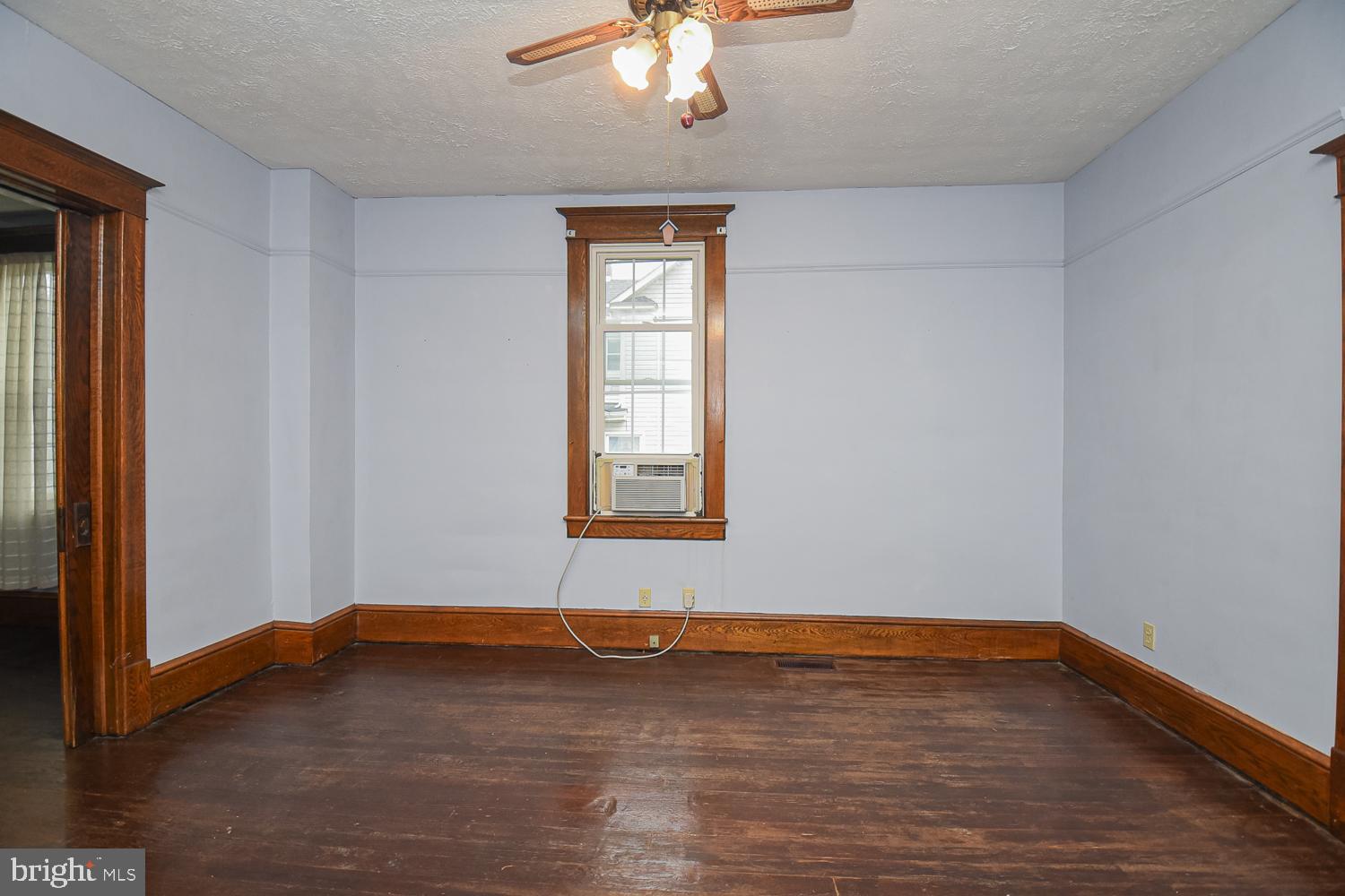 SOUTH MAIN - Residential