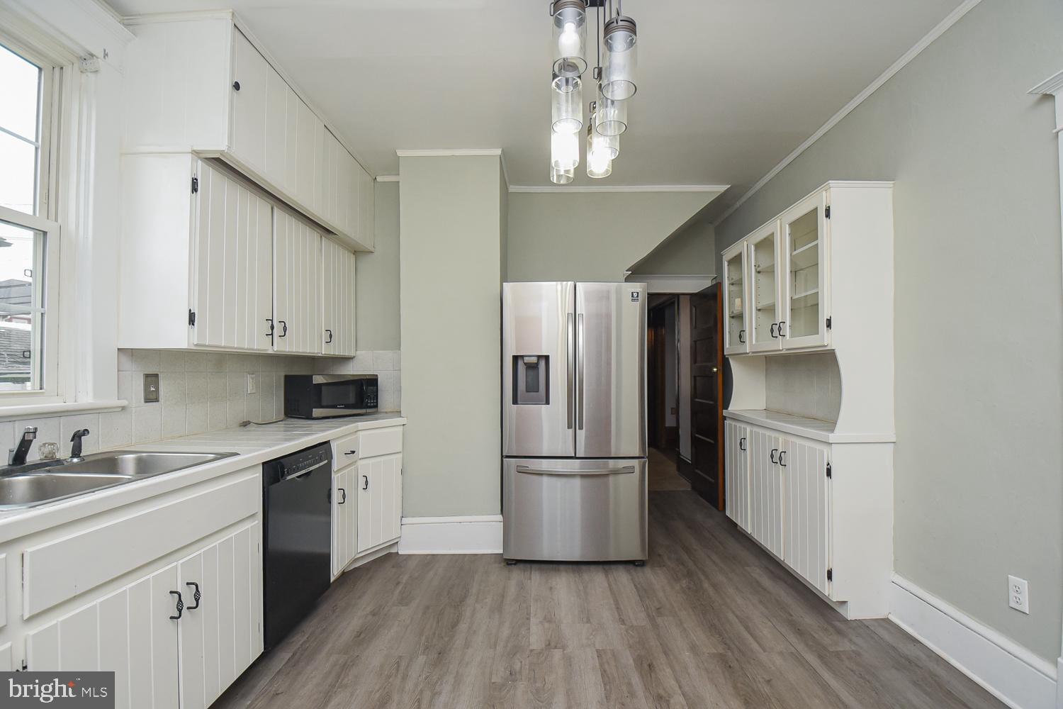 SOUTH MAIN - Residential