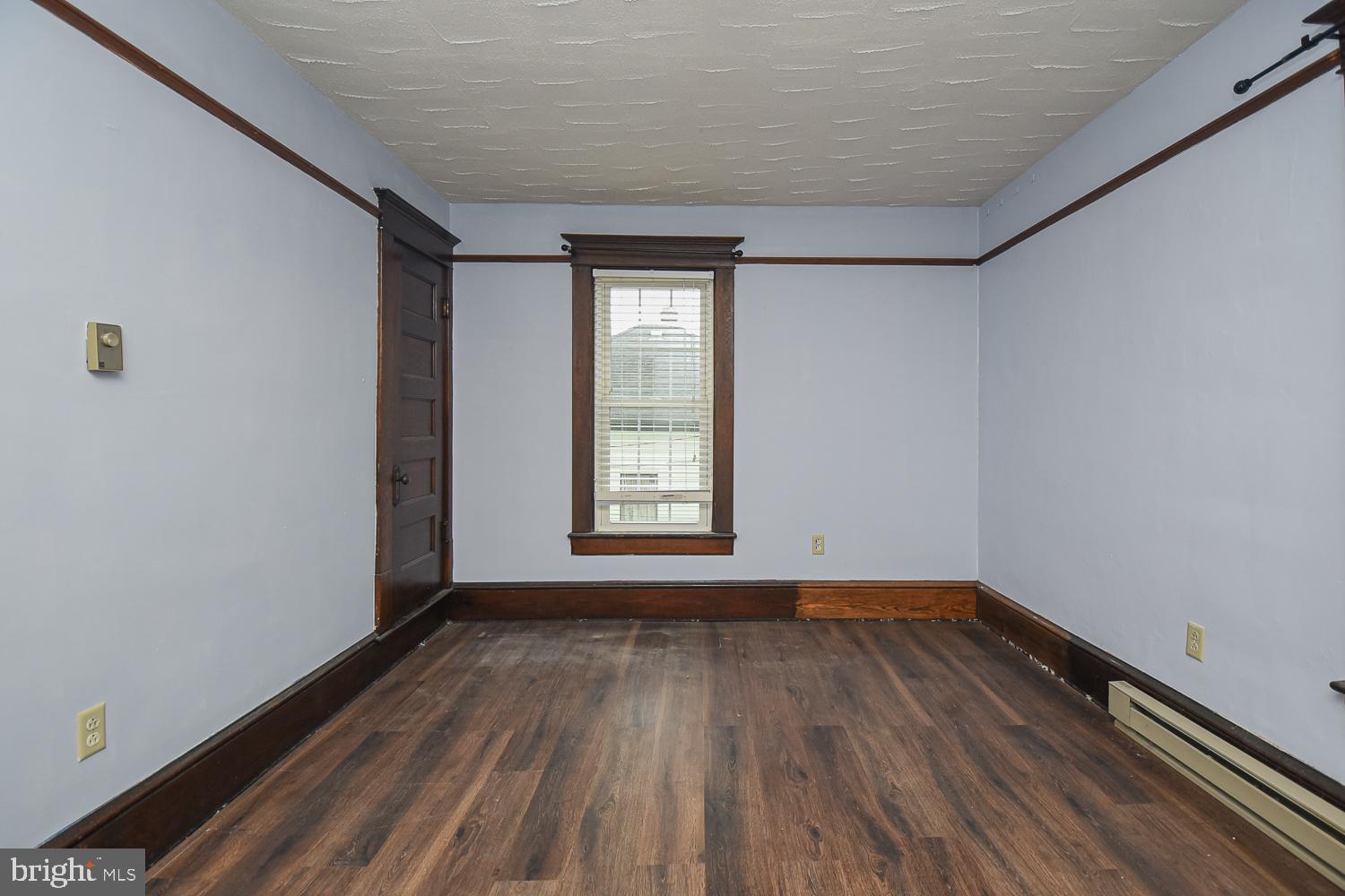 SOUTH MAIN - Residential