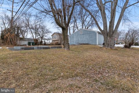 Tiny photo for 607 S Chubb Drive, DOYLESTOWN, PA 18901 (MLS # PABU2114552)