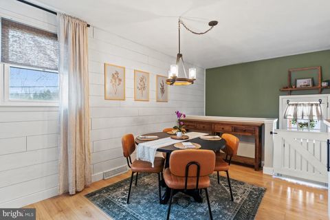 Tiny photo for 607 S Chubb Drive, DOYLESTOWN, PA 18901 (MLS # PABU2114552)