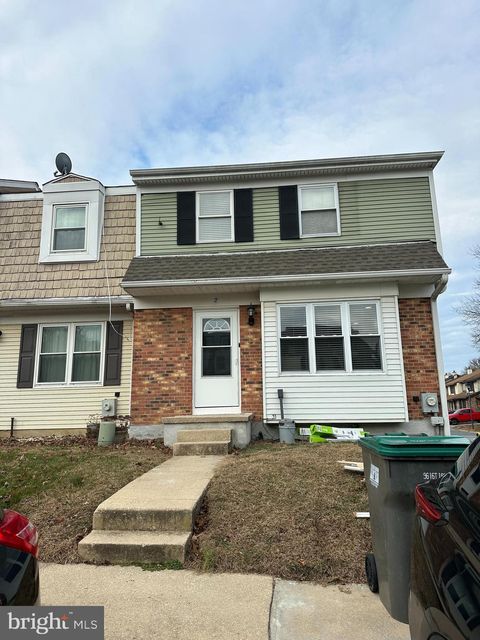 2 S SAINT GEORGE TERRACE BEAR DE 19701