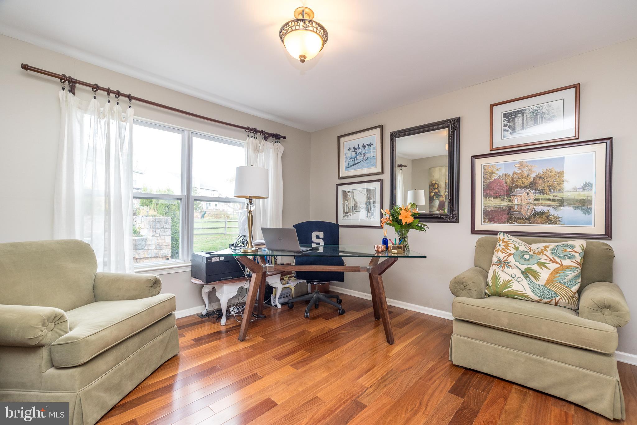 HIDDEN POND - Residential