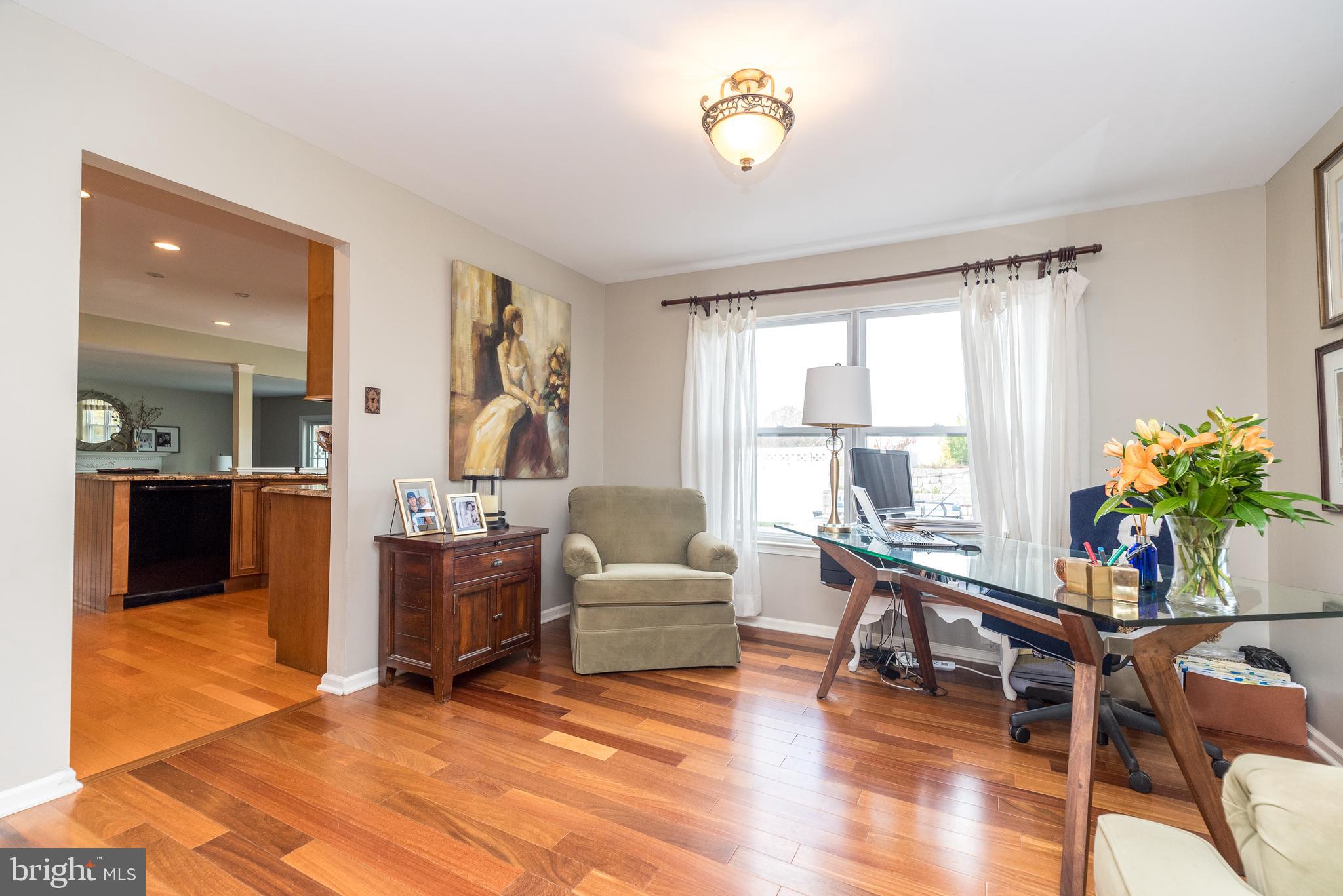 HIDDEN POND - Residential