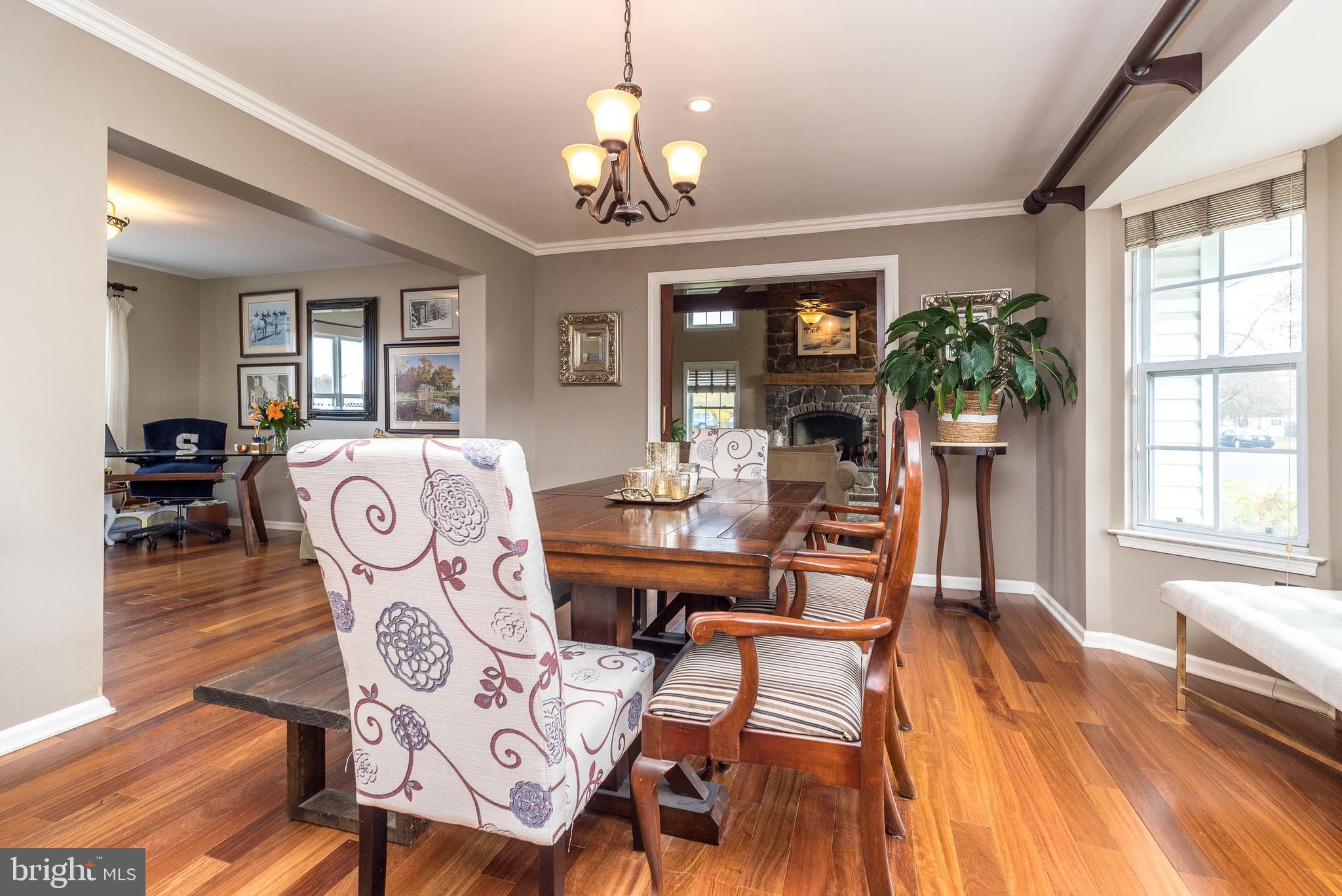 HIDDEN POND - Residential