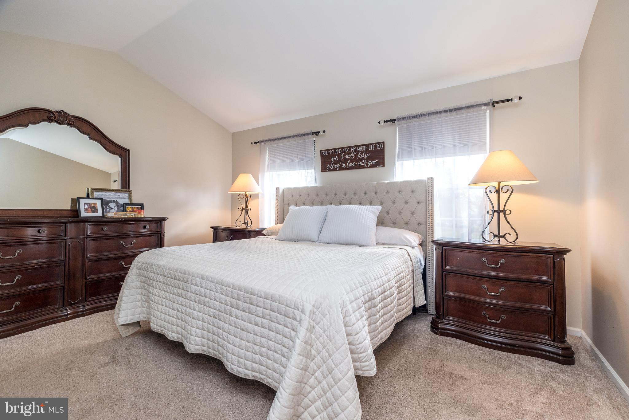 HIDDEN POND - Residential