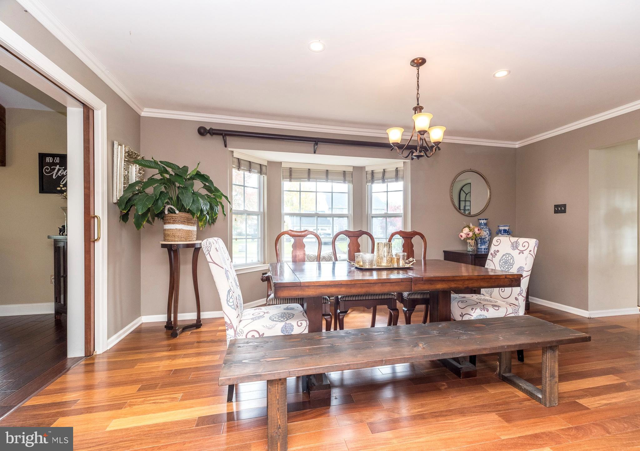 HIDDEN POND - Residential