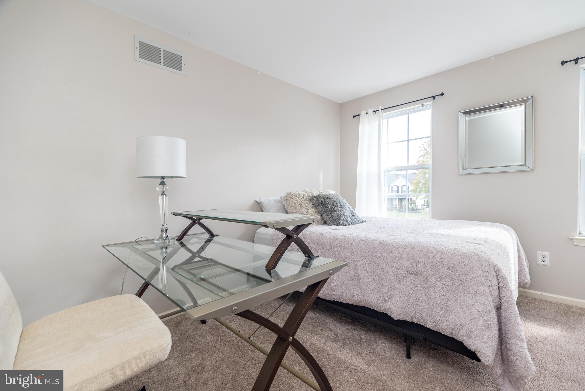 HIDDEN POND - Residential