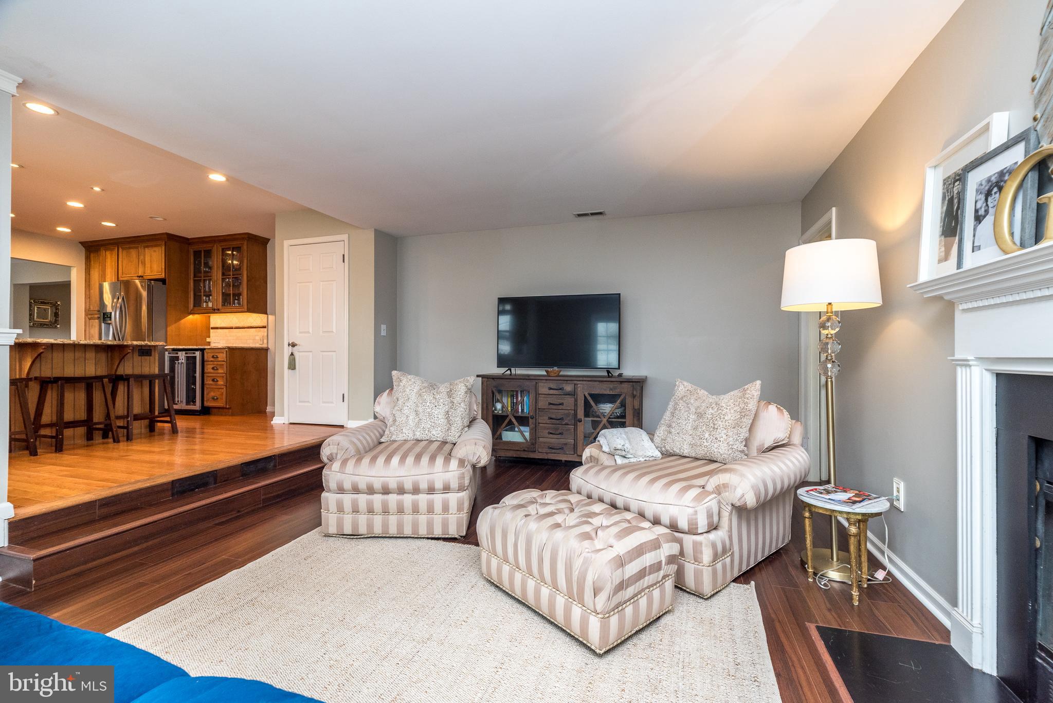 HIDDEN POND - Residential