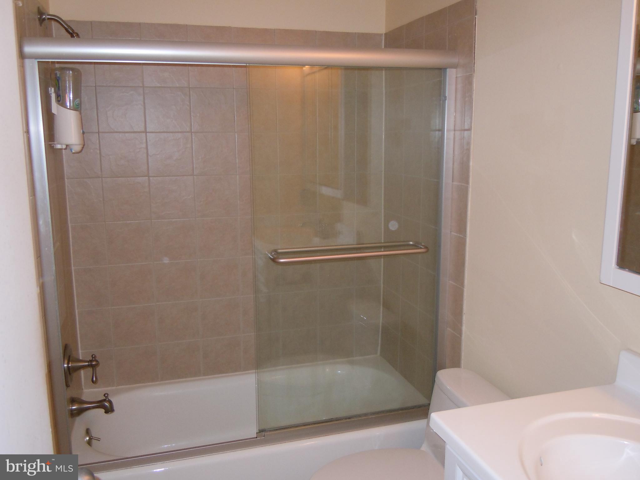 HEATHERLEA - Residential Lease