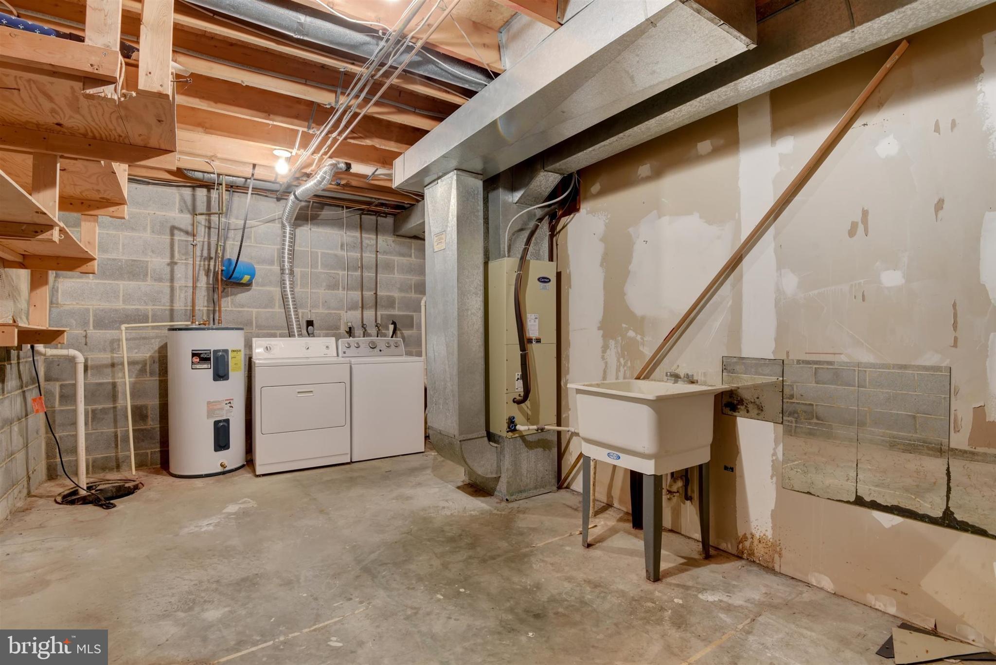 CARROLL MEADOWS - Residential