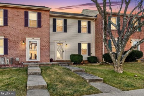 237 ALYMER COURT WESTMINSTER MD 21157