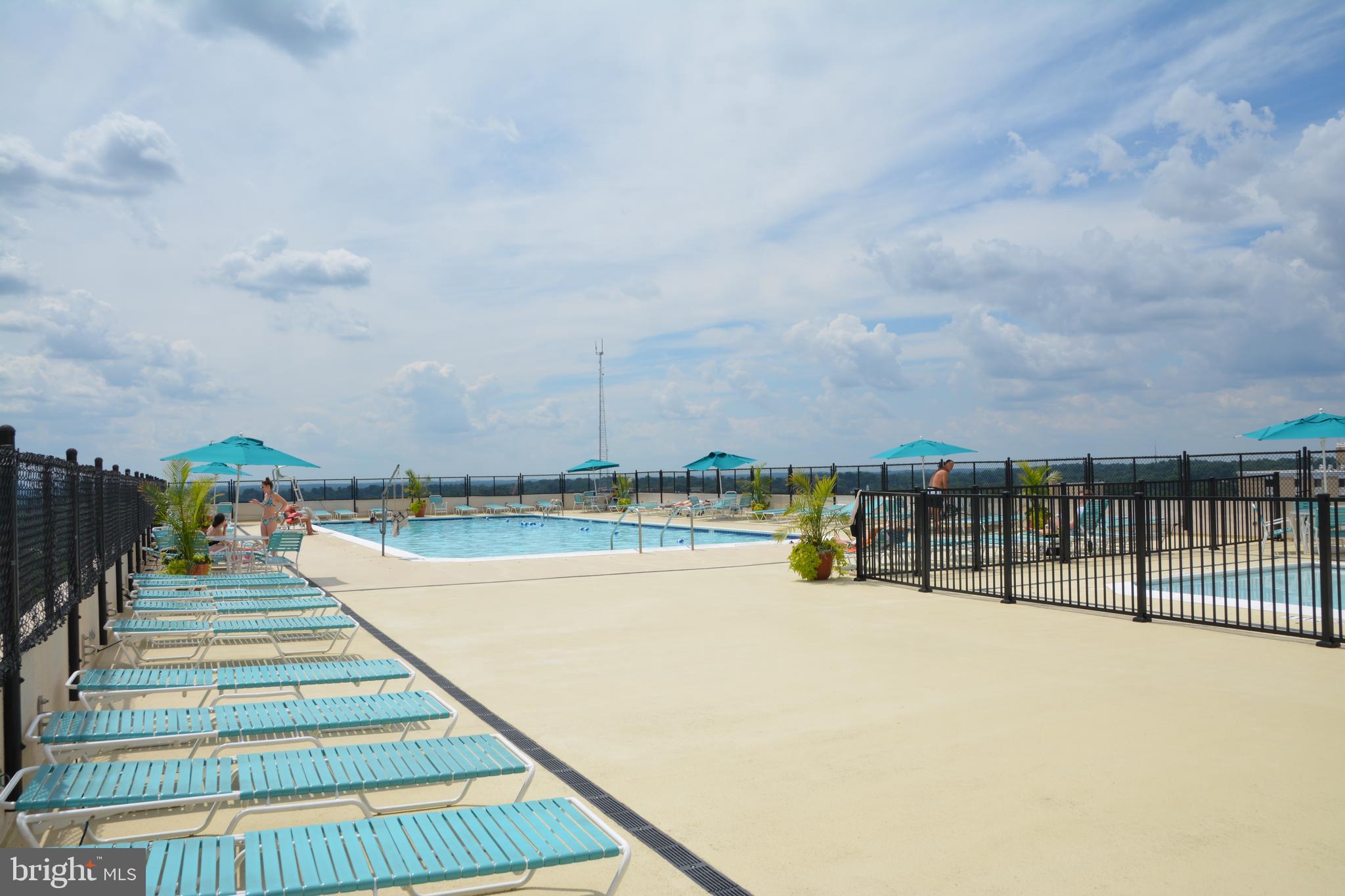 WILLOUGHBY OF CHEVY CHASE - Residential