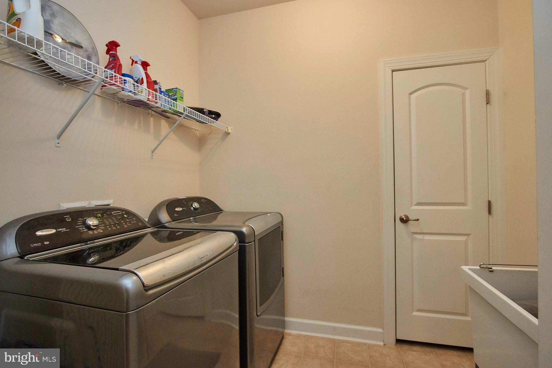 BURGUNDY WOODS - Residential