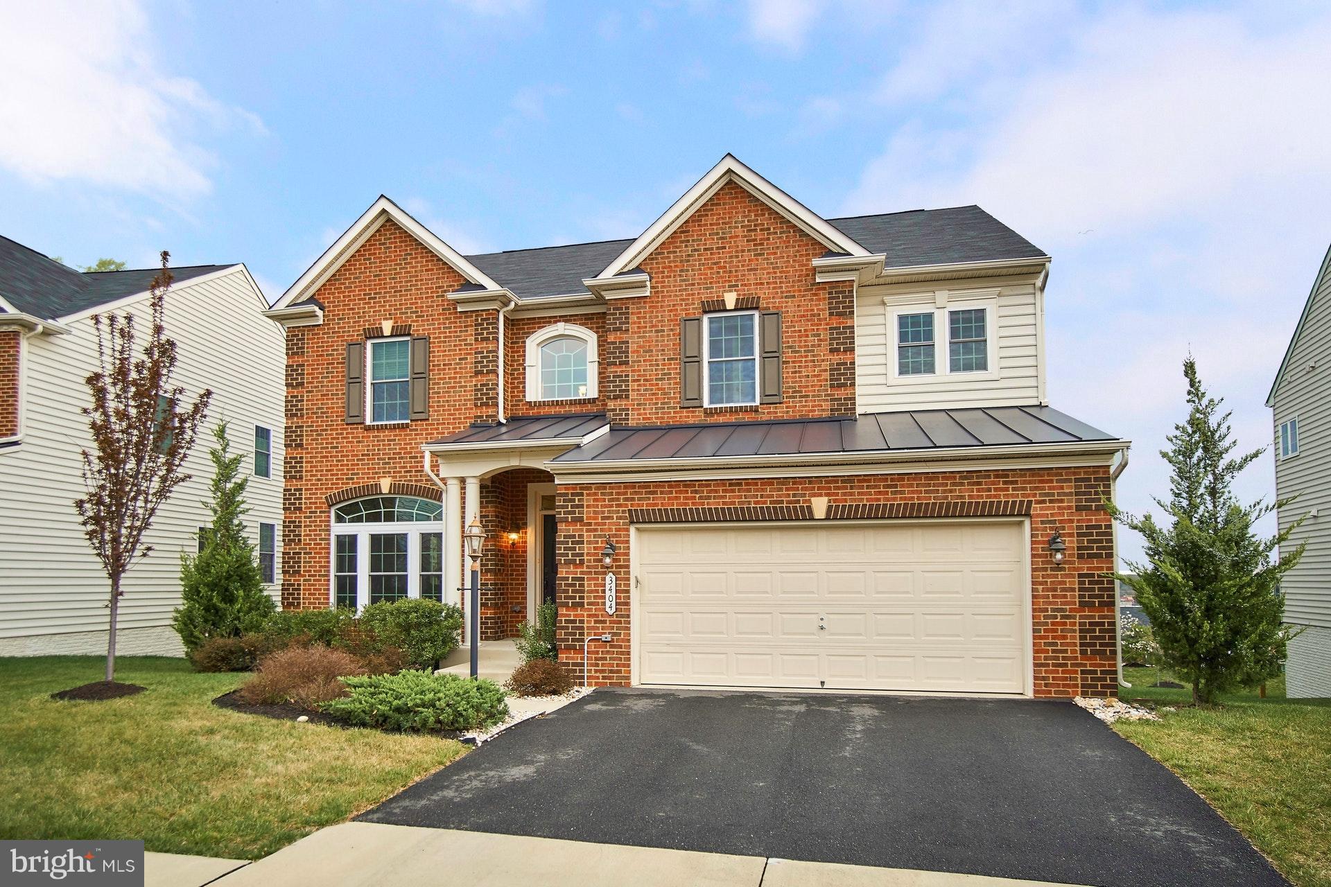 BURGUNDY WOODS - Residential