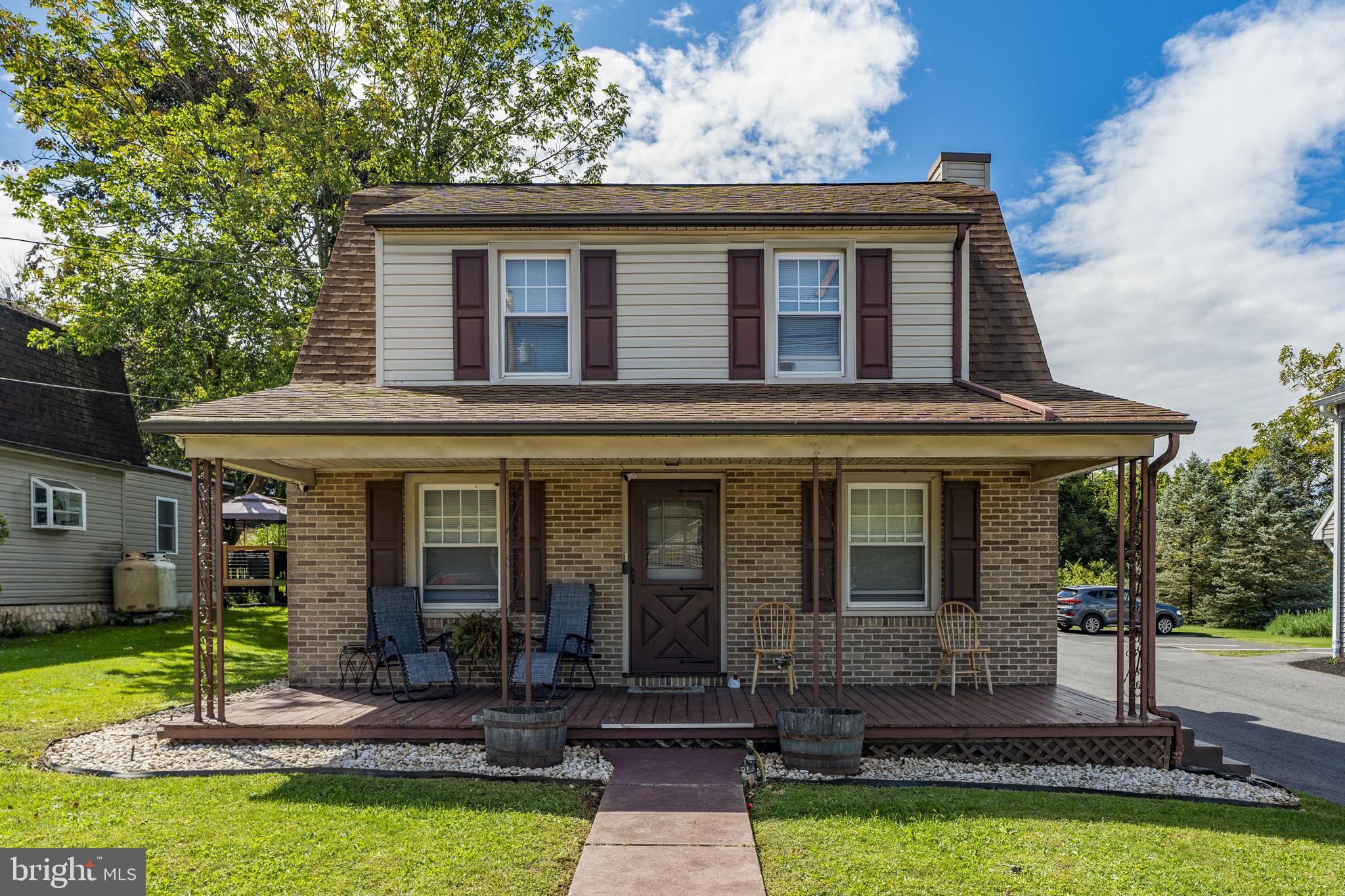 233 E FULTON STREET