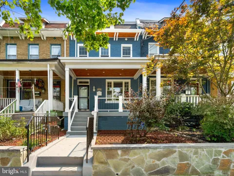 910 Madison Street NW, Washington, DC MLS: DCDC2191826