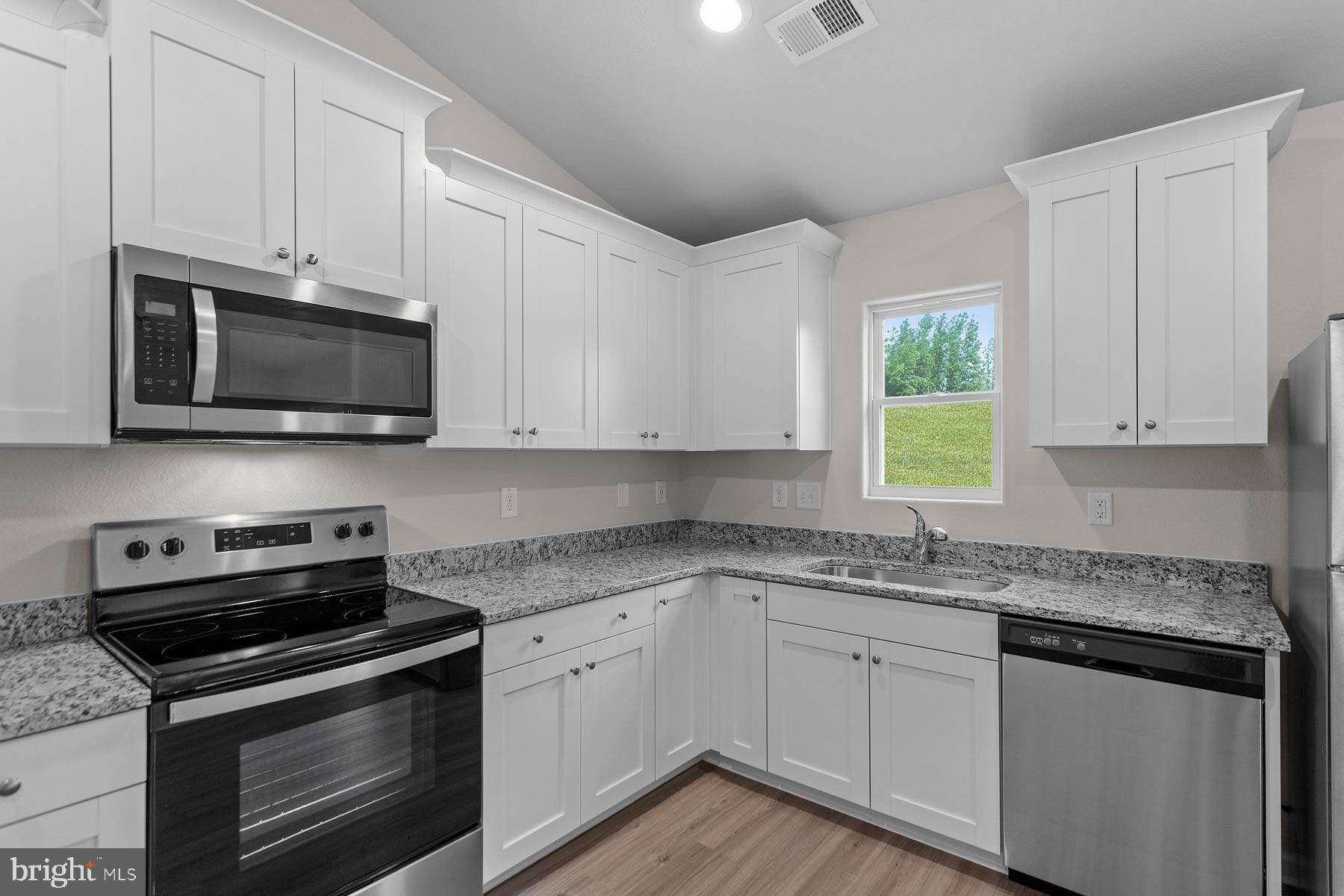 BROOKWOOD - Residential