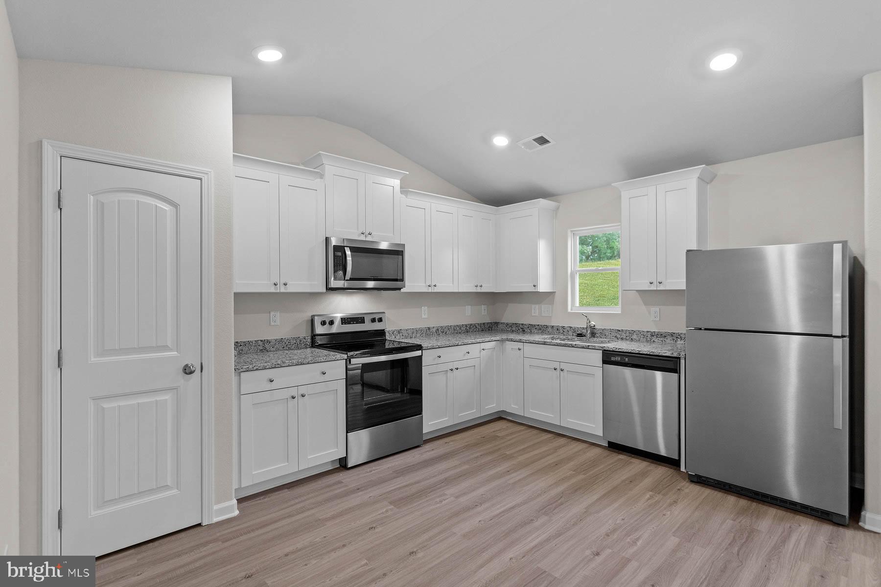 BROOKWOOD - Residential