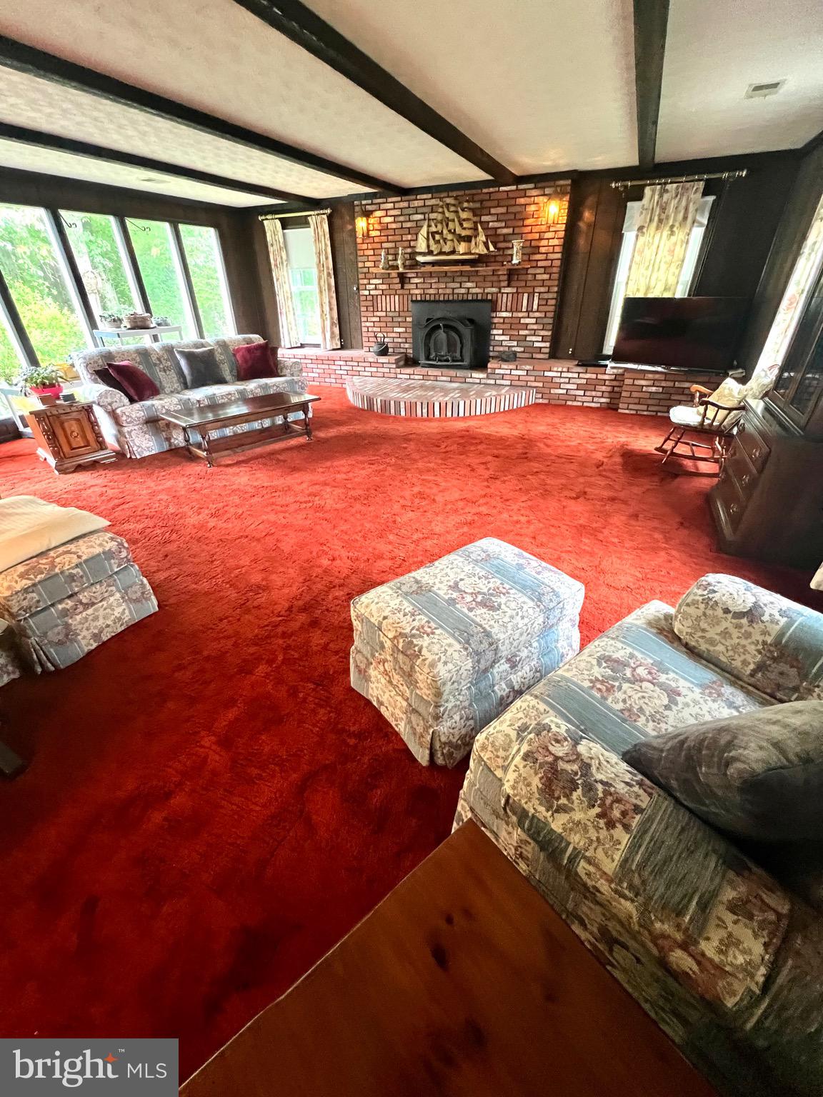 KNOLLAND - Residential