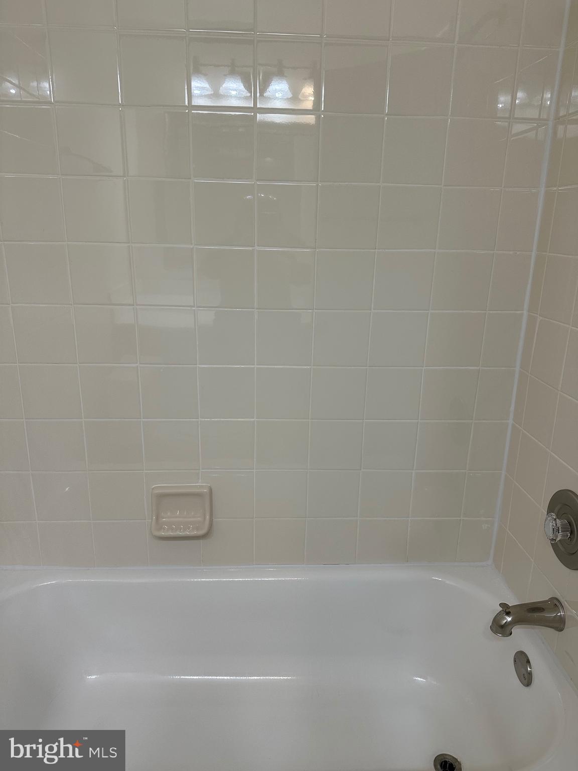 COLECROFT - Residential Lease