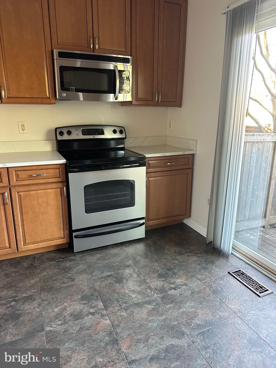 COLECROFT - Residential Lease