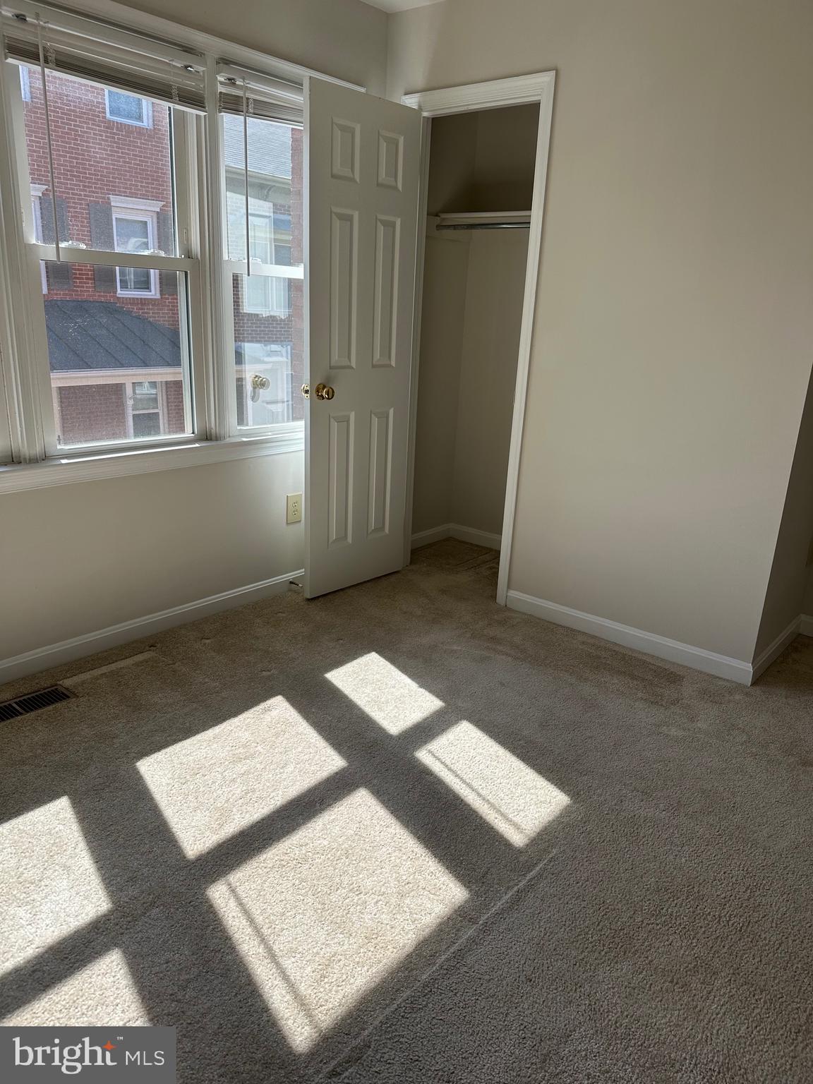 COLECROFT - Residential Lease