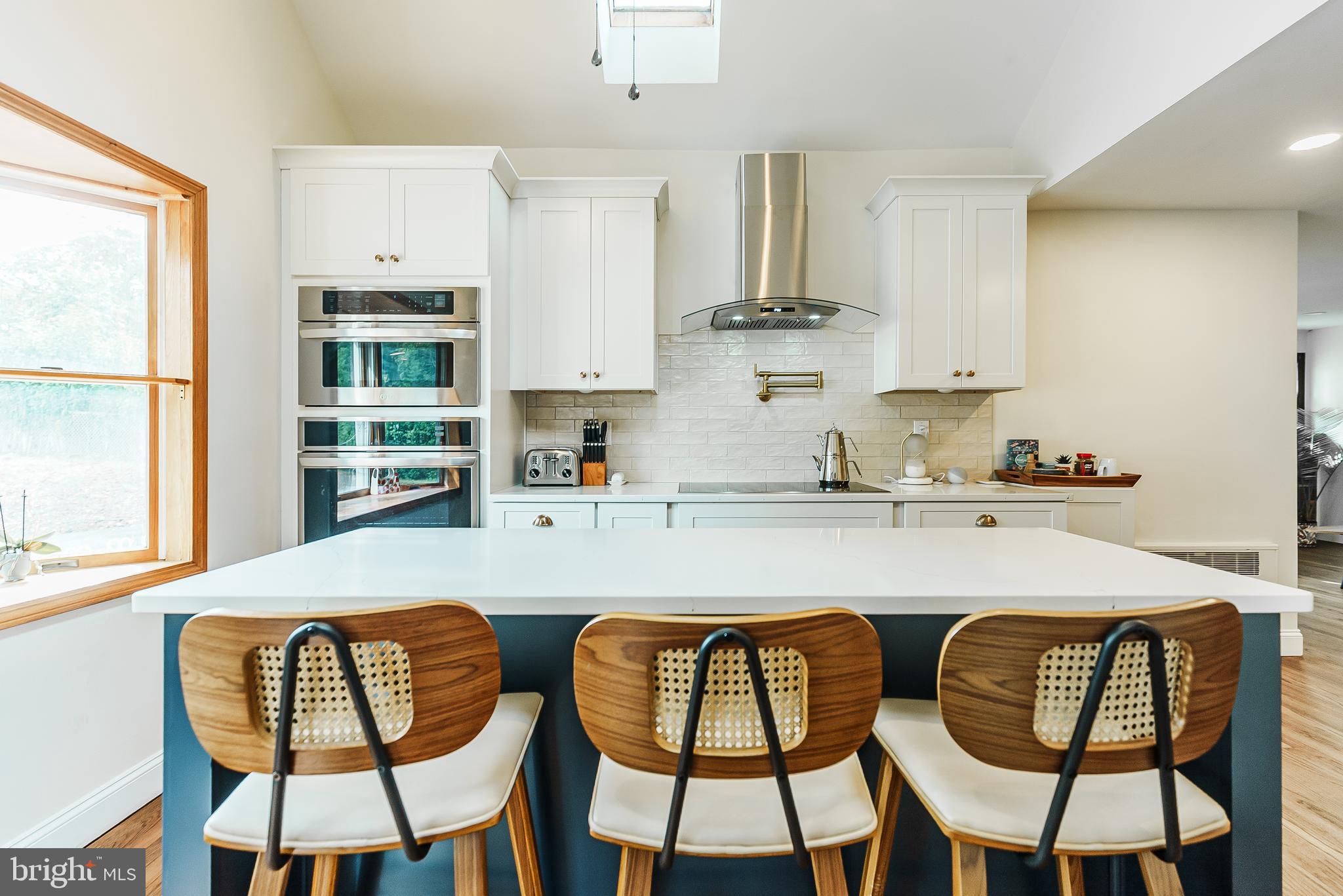 LANGHORNE CREST - Residential