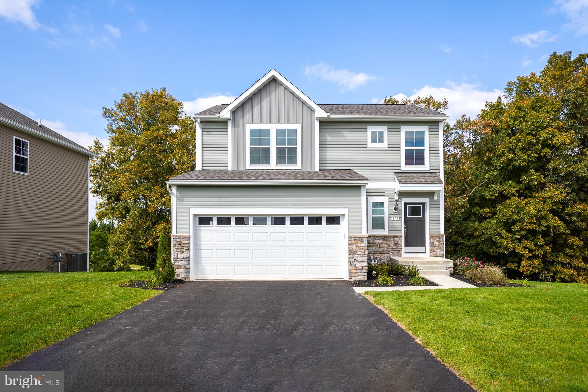Glenshaw II 3 beds 2.5 Baths COMP Listing *Photos may not be of actual home. Photos may be of similar home/floorplan if home is under construction or if this is a base price listing. AGENT REGISTRATION REQUIRED.