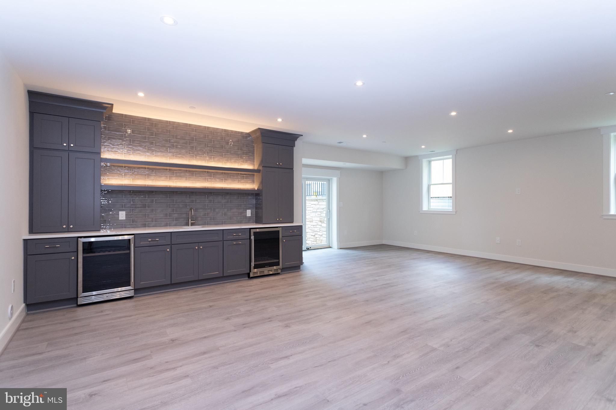 SPRINGFIELD - Residential