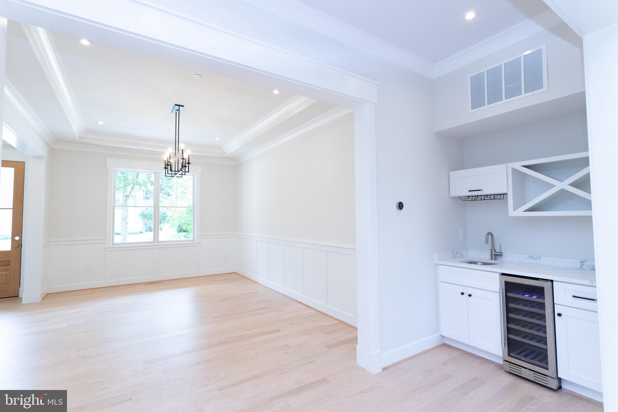 SPRINGFIELD - Residential