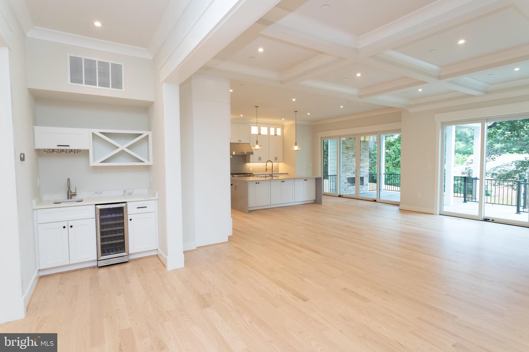 SPRINGFIELD - Residential