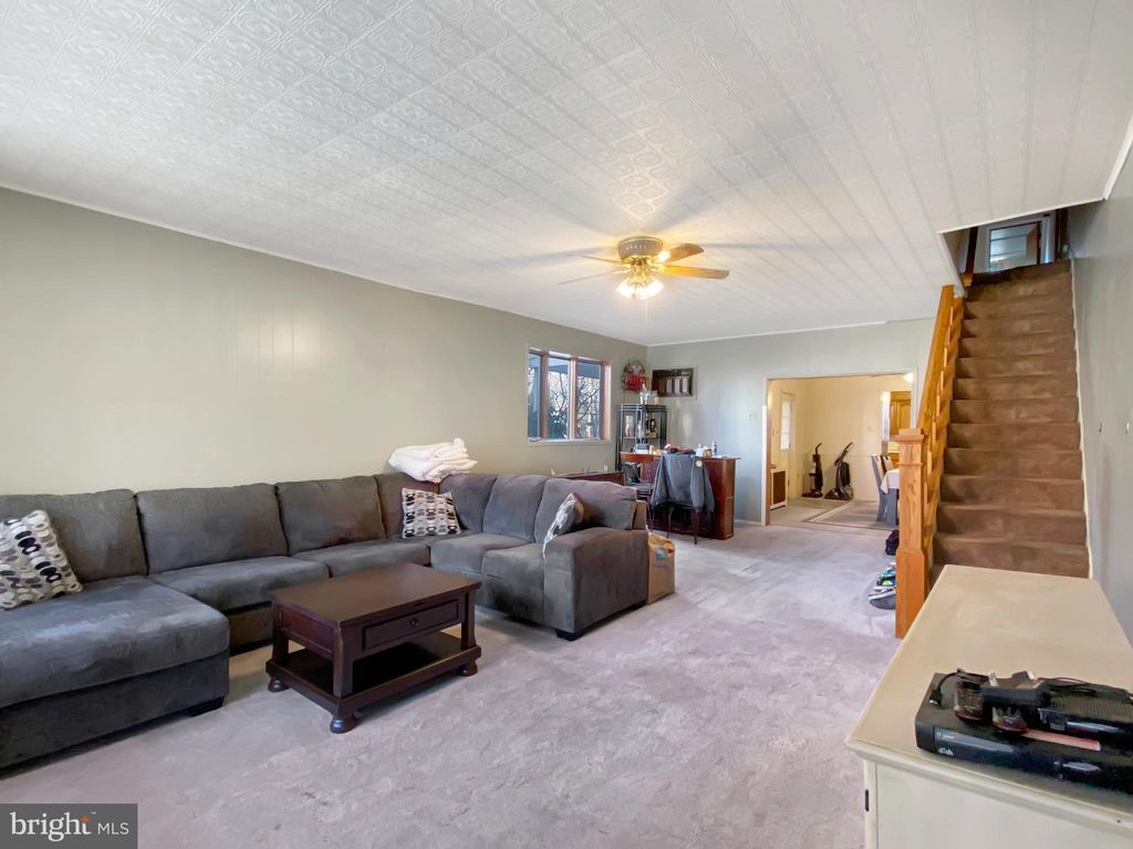 Photo of 511 N 2nd St, MINERSVILLE, PA 17954 (MLS # PASK2024960)