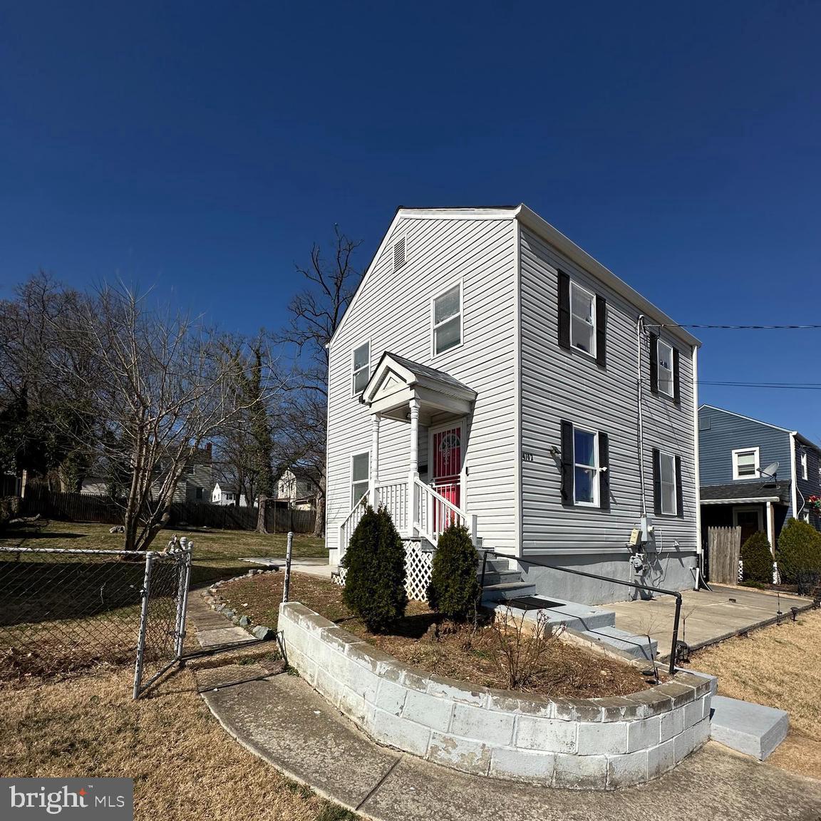 LANDOVER HILLS - Residential