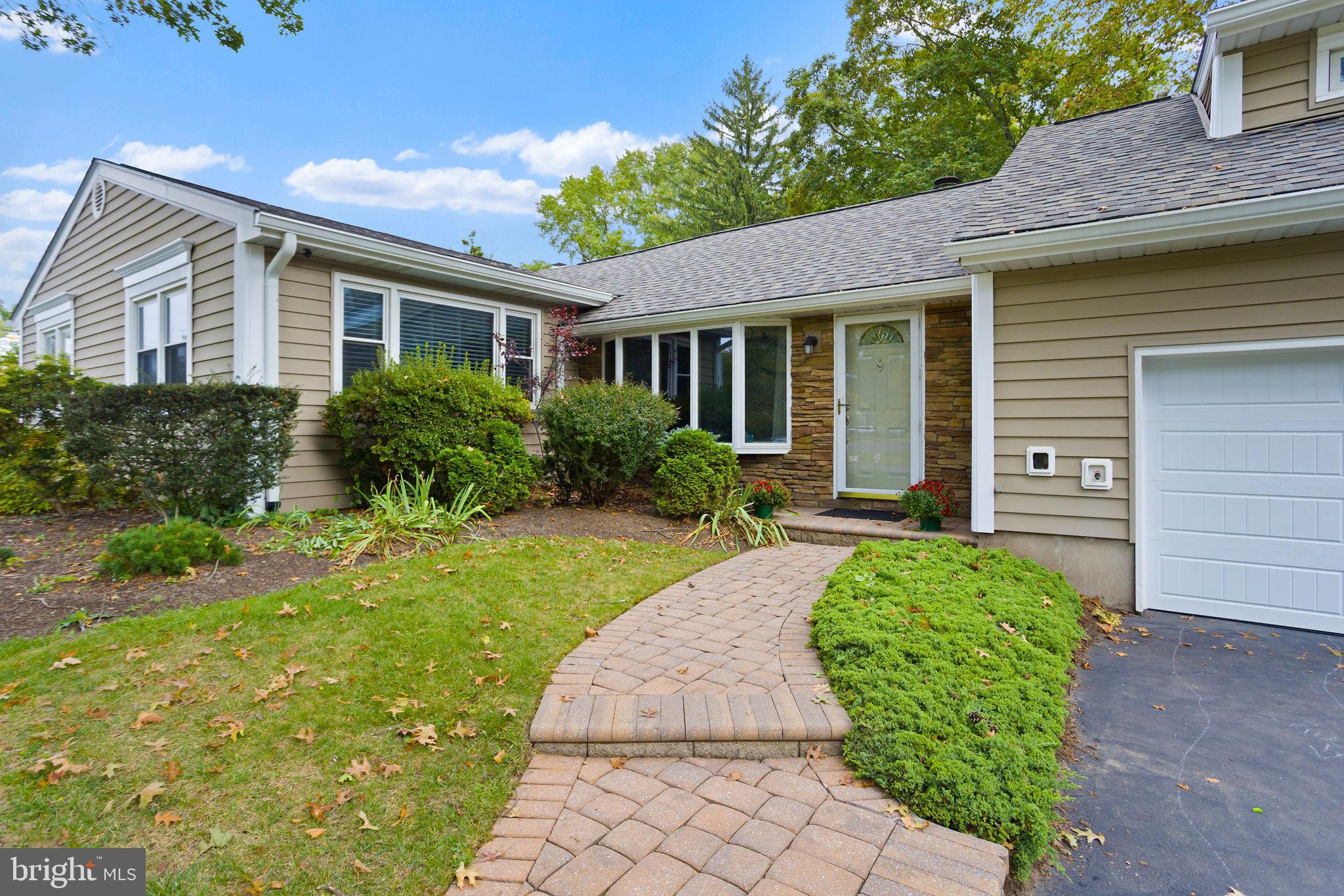 42 NASSAU PLACE